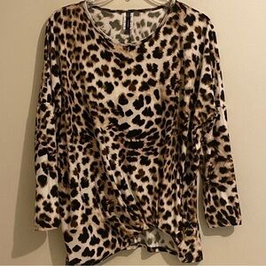 Woman’s Yahada Cheetah Print Gathered Front LagenLook Size S Made USA